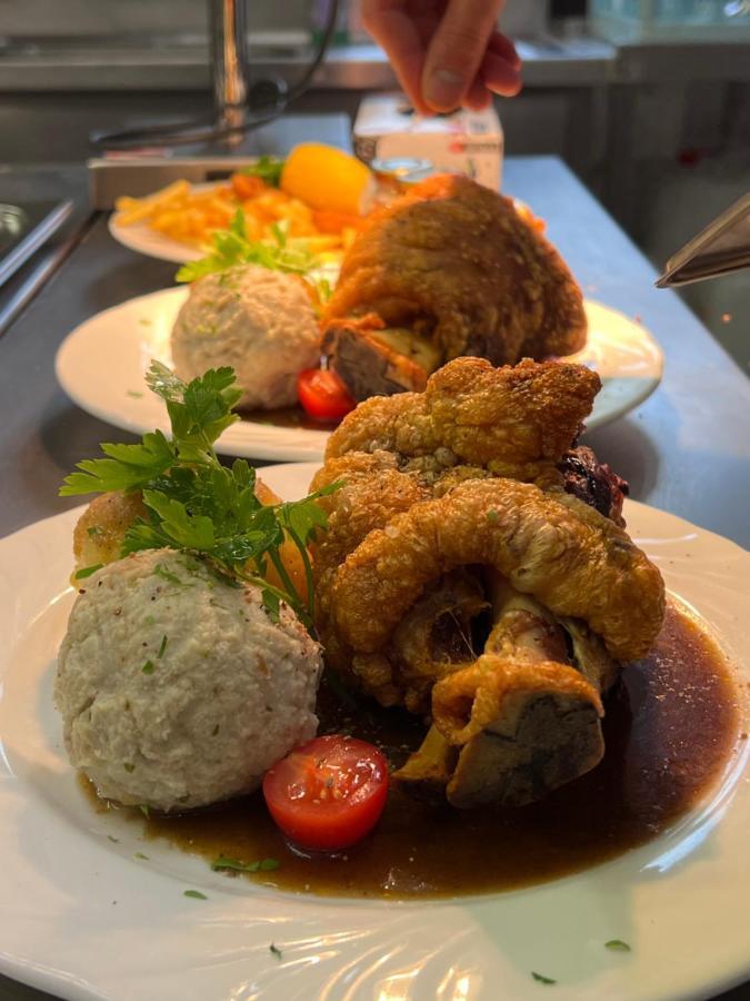 Gasthaus Kampenwand Bernau 베르나우암히엠지 외부 사진